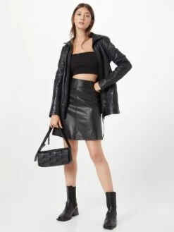 Selected Femme Leren Rokken Rok New Ibi Dames Zwart -RokMode Verkoopwinkel 3da33109383c8fd52db921cd96c79723