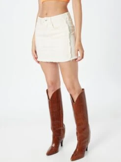 WEEKDAY Mini Rokken Rok Francy Dames Wit 7 WEEKDAY Mini Rokken Rok Francy Dames Wit -RokMode Verkoopwinkel a63aaa5496bb56d0045db1ec9c1cd583