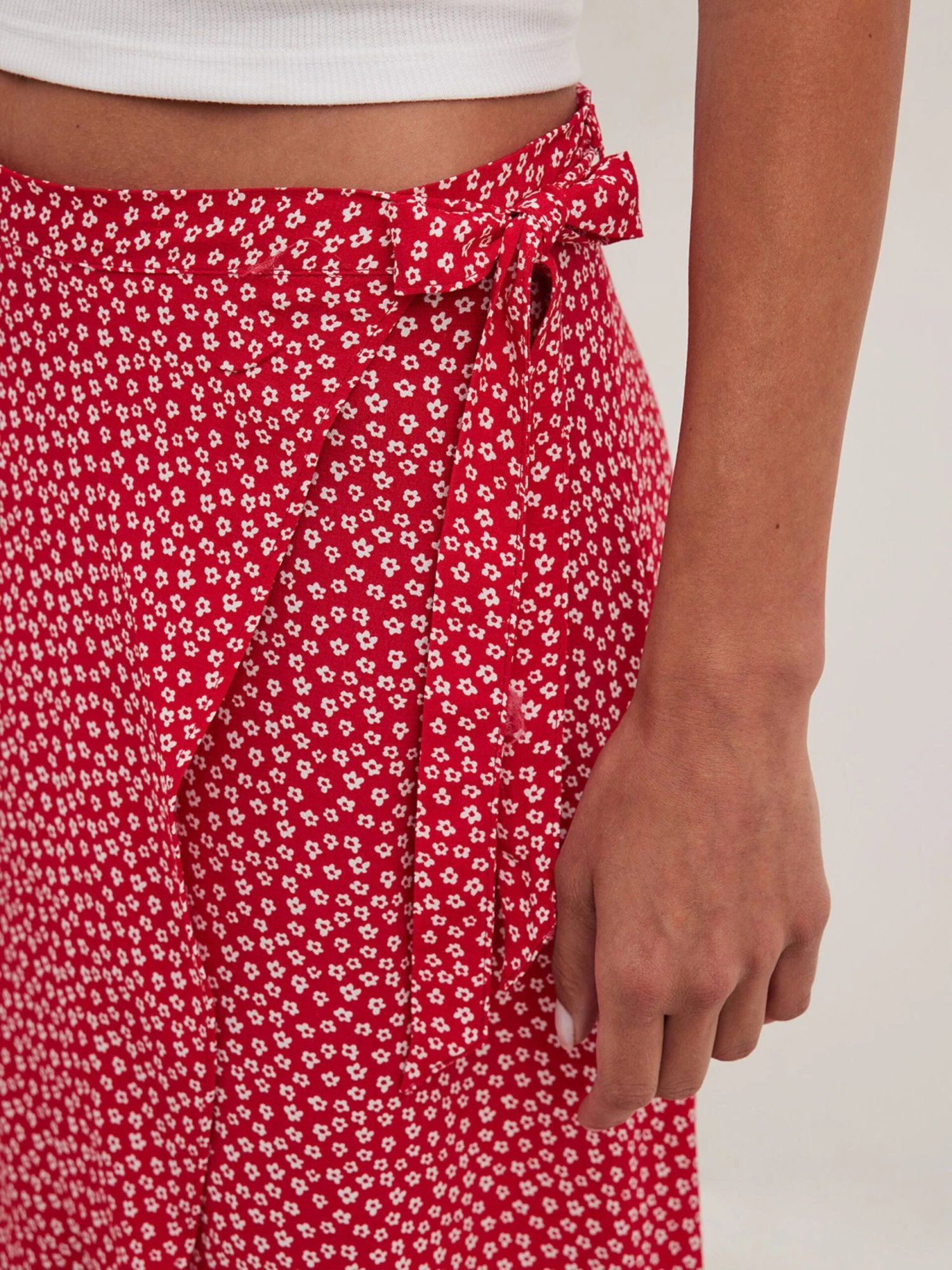 NA-KD Maxi Rokken Rok Dames Rood 4 NA-KD Maxi Rokken Rok Dames Rood - Afbeelding 4